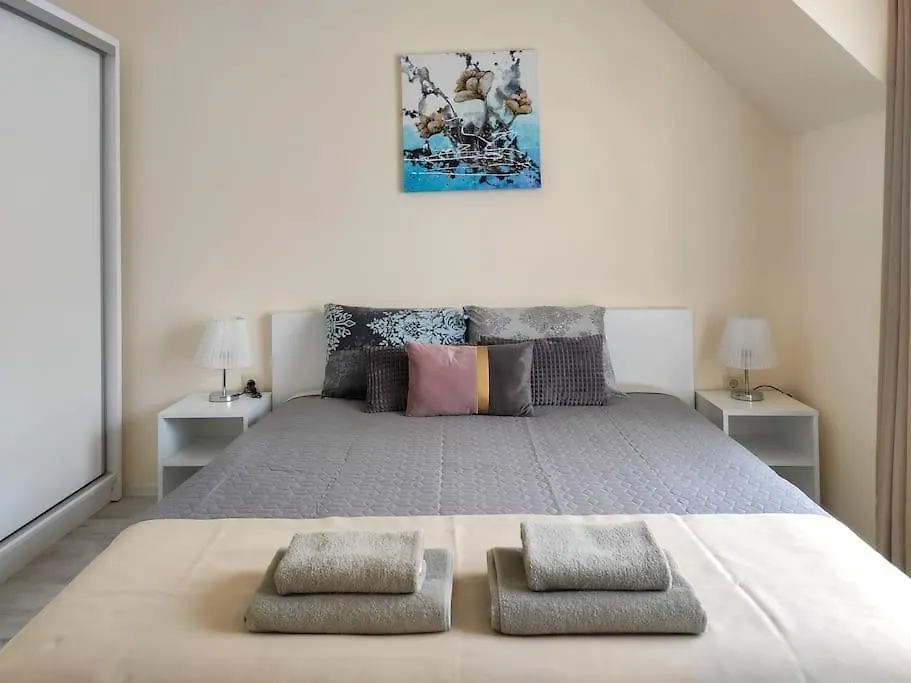Beachfront Panoramic Flat @ South Bay Residence 瓦爾納 保加利亚